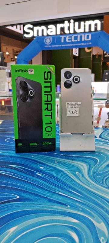 Infinix Smart10-Hd 2+2-64Gb Gris