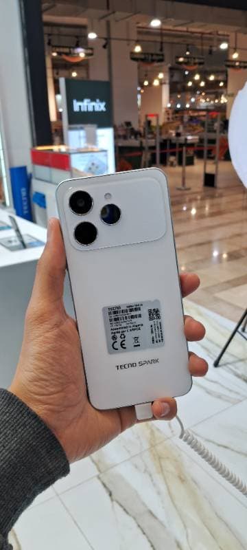 Tecno Spark-40 6+6-128Gb Blanc